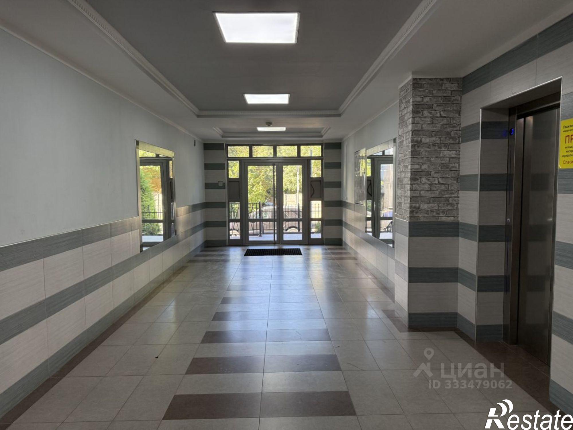 Купить квартиру за 25 000 000 рублей на Симферополь