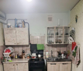 2-комн, 50кв м, этаж 1/5 пр-кт 30-летия Победы, 33
