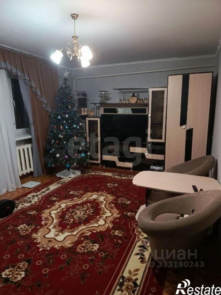 2-комн квартира пр-кт 30-летия Победы, 33,  д. 33