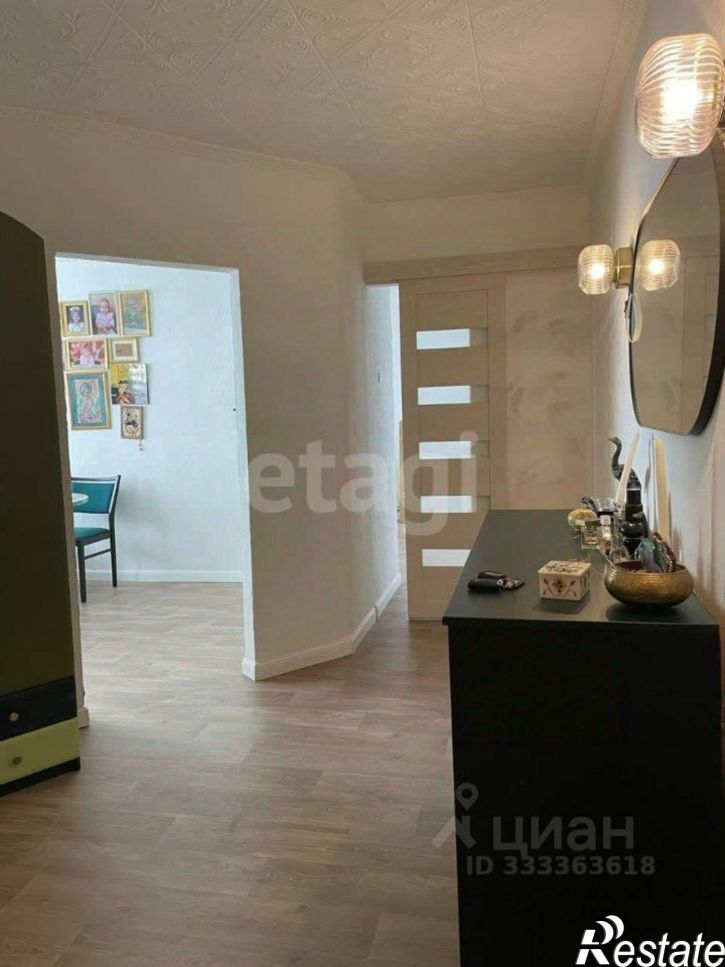 3-комн квартира ул Иванищева, 15,  д. 15