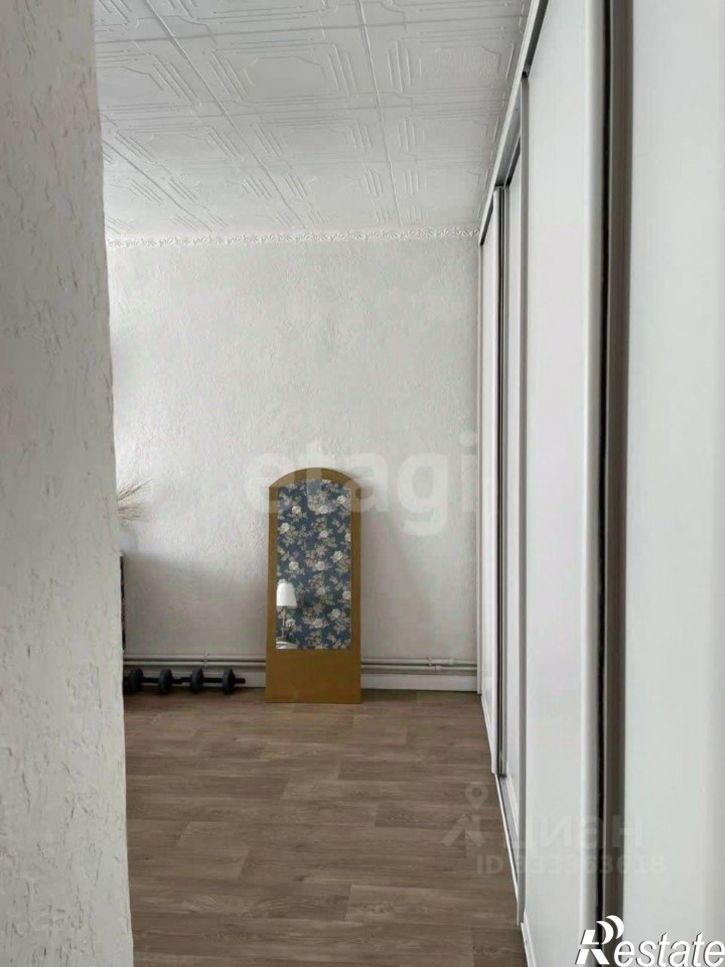 3-комн квартира ул Иванищева, 15,  д. 15