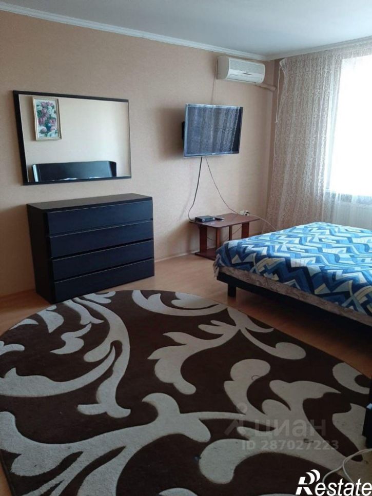1-комн квартира пр-кт Гагарина, 50,  д. 50
