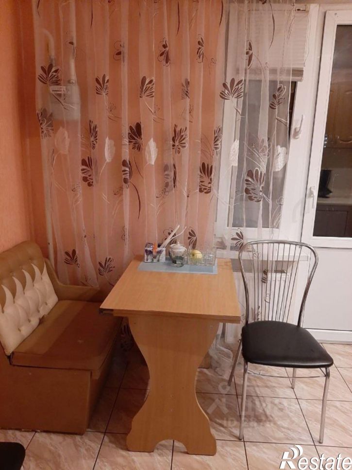 1-комн квартира пр-кт Гагарина, 50,  д. 50