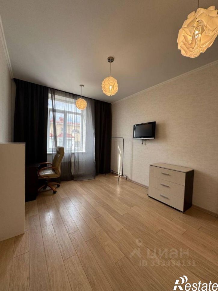 3-комн квартира Симферополь, Дачная улица, 22А