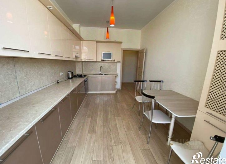 3-комн квартира Симферополь, Дачная улица, 22А
