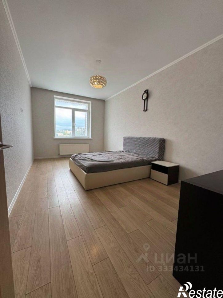 3-комн квартира Симферополь, Дачная улица, 22А