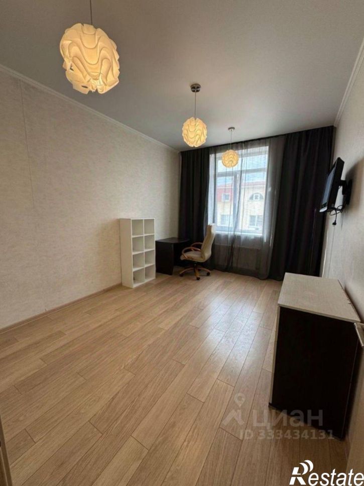 3-комн квартира Симферополь, Дачная улица, 22А