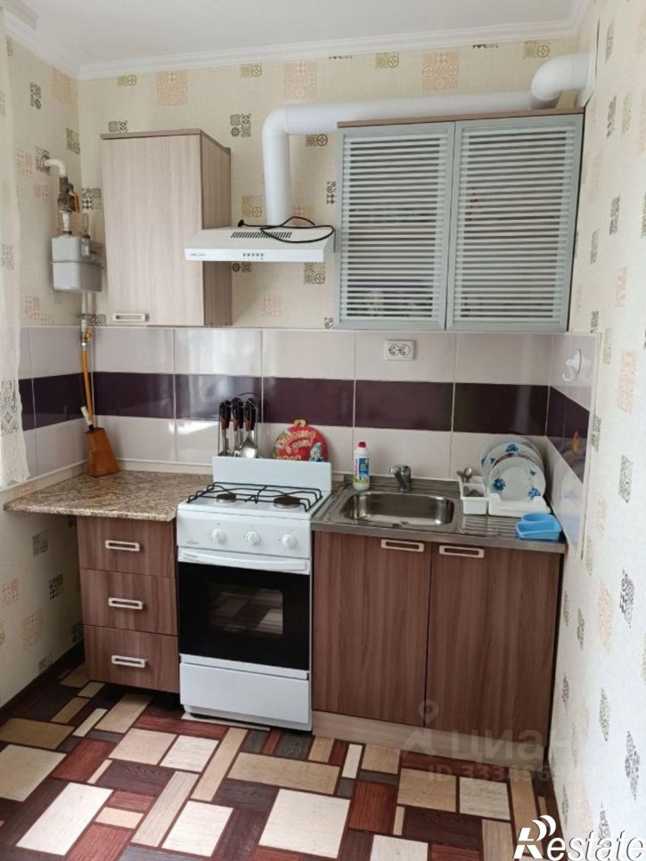 2-комн квартира Керчь, улица Орджоникидзе, 117