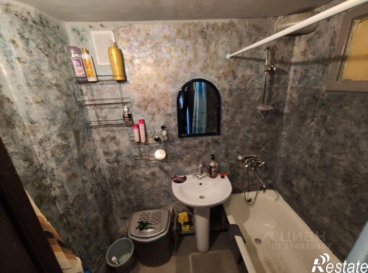 2-комн квартира Севастополь, улица Репина, 8