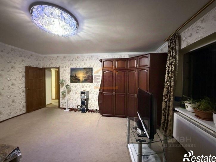 3-комн квартира Ялта г., Дзержинского ул., 23
