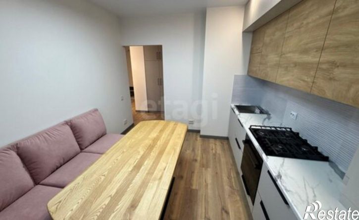 3-комн квартира Симферополь, улица Герцена, 1