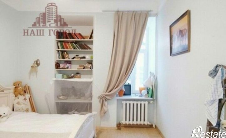 3-комн квартира Феодосия, улица Чехова, 8