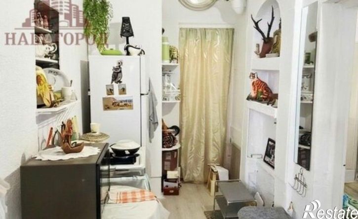 3-комн квартира Феодосия, улица Чехова, 8