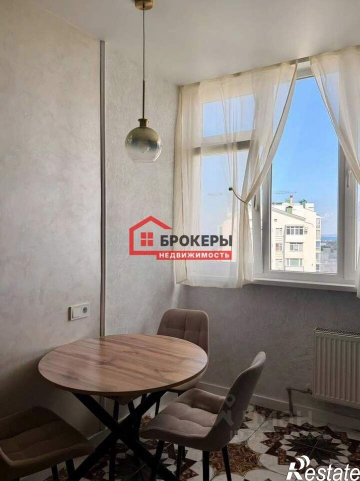 2-комн квартира улица Колобова, 22/2