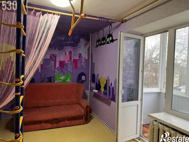 2-комн квартира Феодосия, улица Первушина, 26