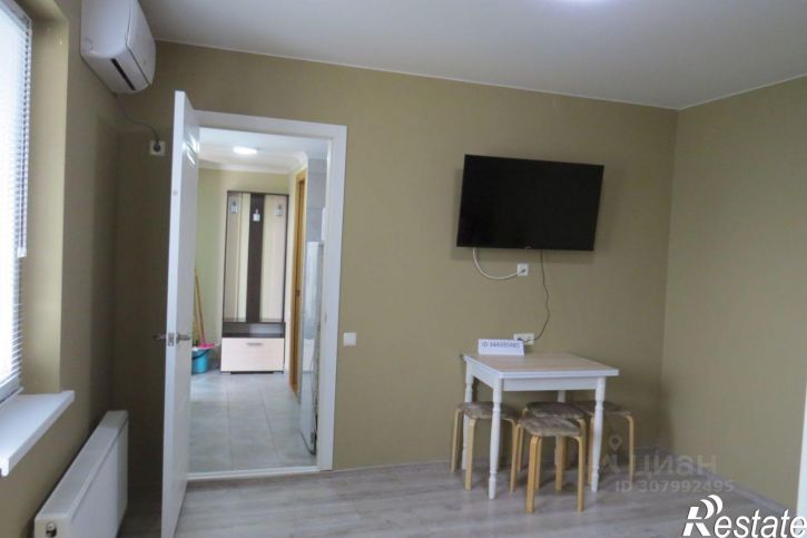 2-комн квартира ул 13-го Апреля, 13,  д. 13