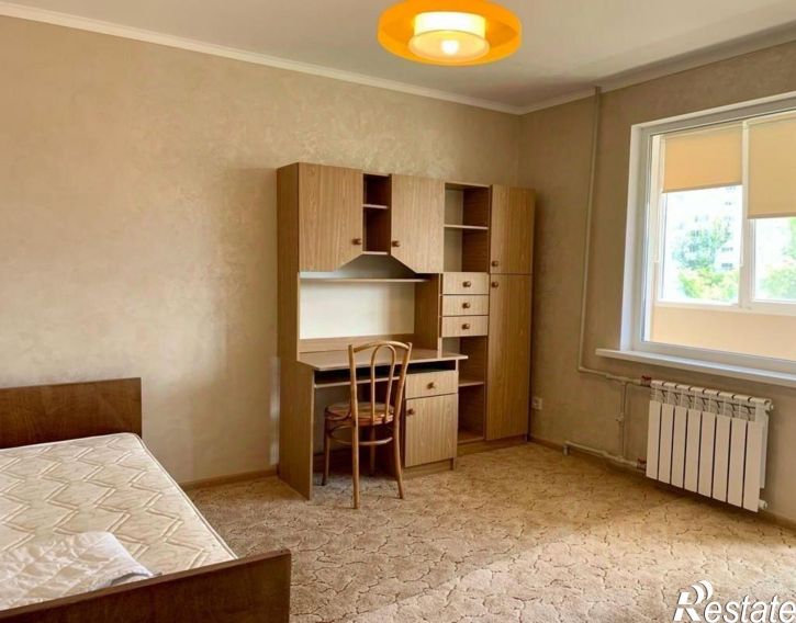 2-комн квартира пр-кт Октябрьской революции, 56,  д. 56