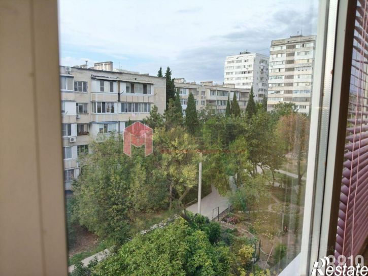 3-комн квартира ул Хрусталева, 87,  д. 87