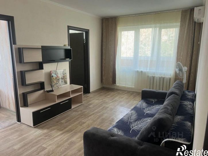 4-комн квартира Керчь, улица Сморжевского, 8