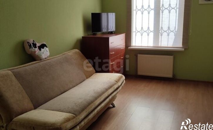 3-комн квартира Феодосия, улица Вити Коробкова, 14