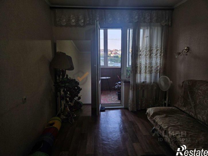 3-комн квартира Александра Шостака ул,дом 9