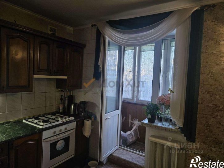 3-комн квартира Александра Шостака ул,дом 9
