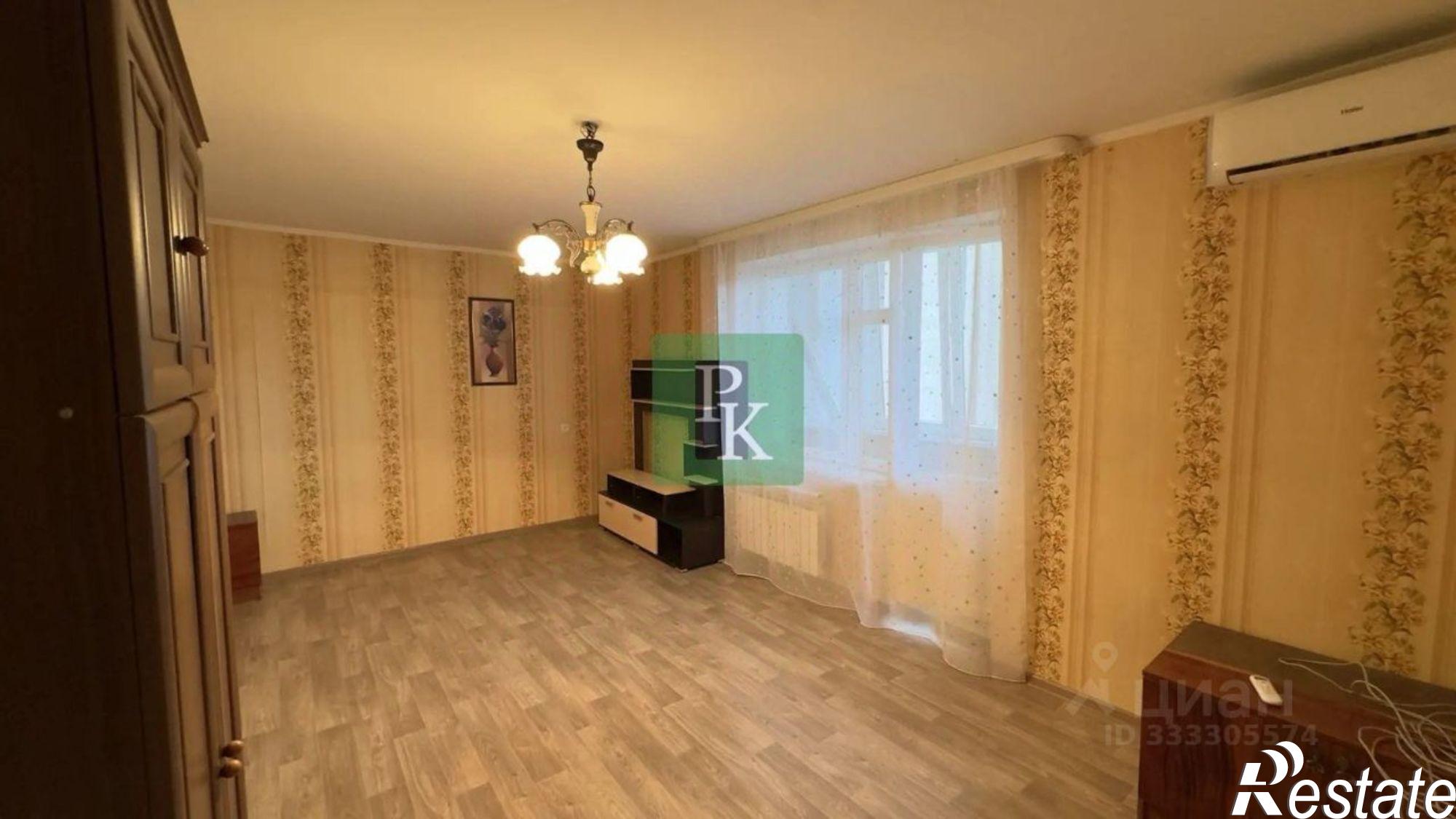 Купить квартиру за 6 300 000 рублей на ул Хрусталева, 159А