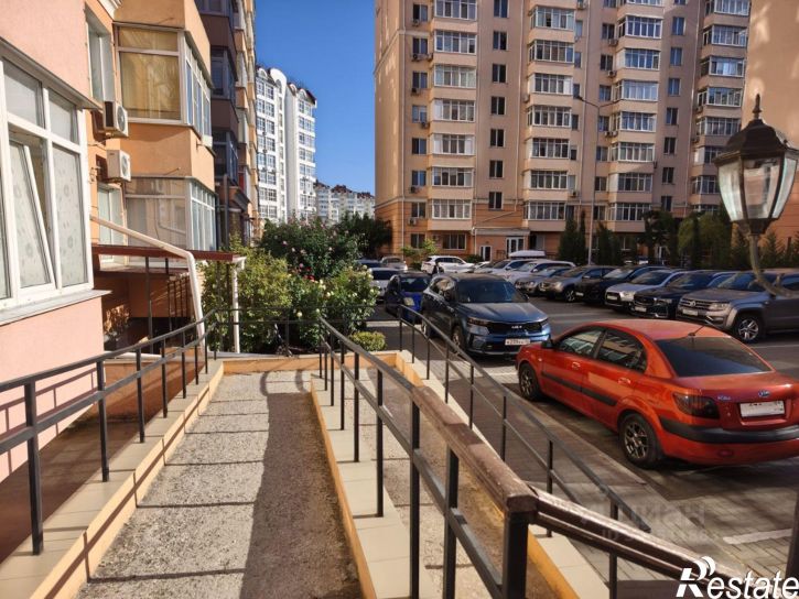 1-комн квартира пр-кт Генерала Острякова, 242 2,  д. 242 2,  к. 2