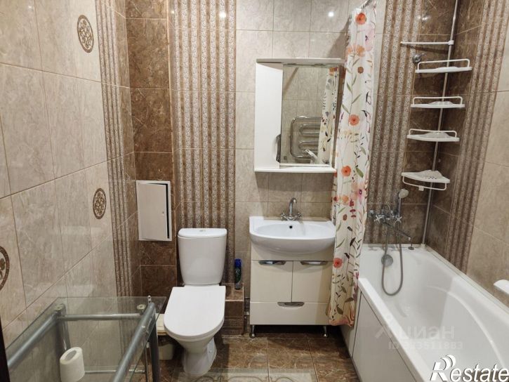 1-комн квартира пр-кт Генерала Острякова, 242 2,  д. 242 2,  к. 2