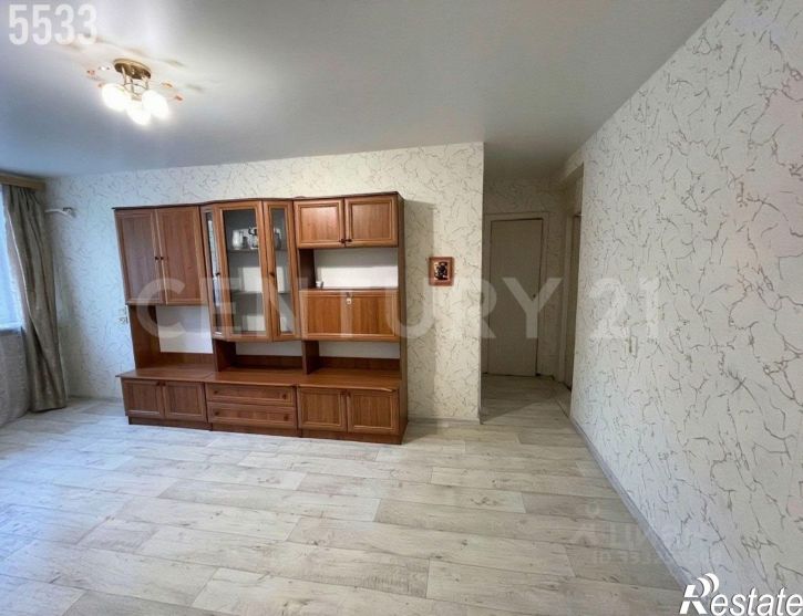 3-комн квартира ул Менжинского, 27,  д. 27