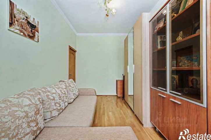 3-комн квартира ул Генерала Петрова, 1,  д. 1