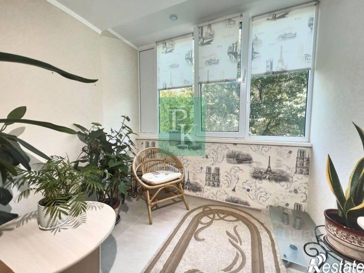 3-комн квартира ул Генерала Лебедя, 18,  д. 18