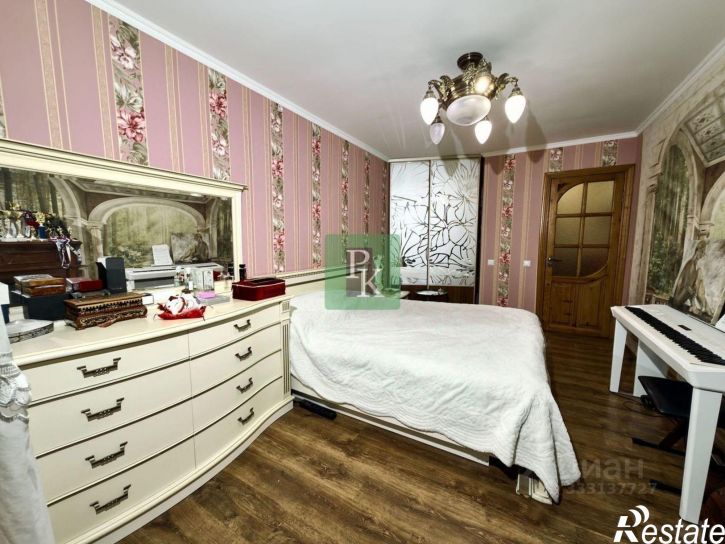 4-комн квартира ул Вакуленчука, 21,  д. 21