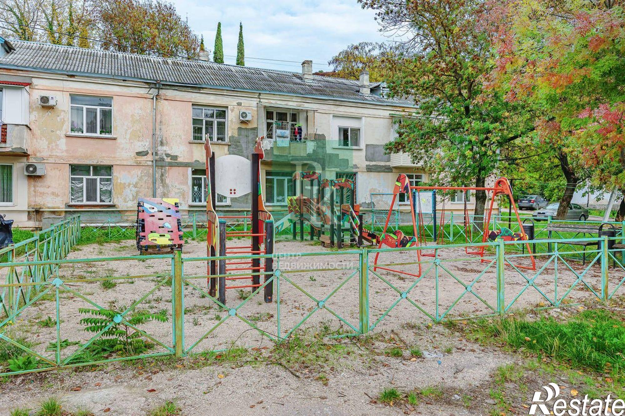 Купить комнату за 3 600 000 рублей на улица Крестовского, 7