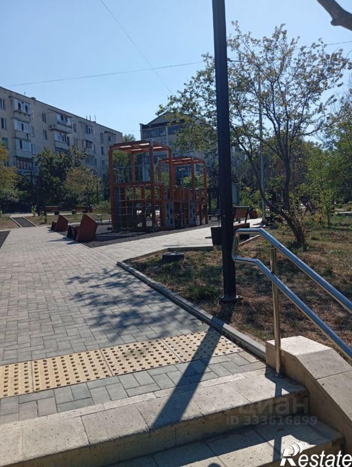 3-комн квартира улица Маршала Геловани, 2,  д. 2