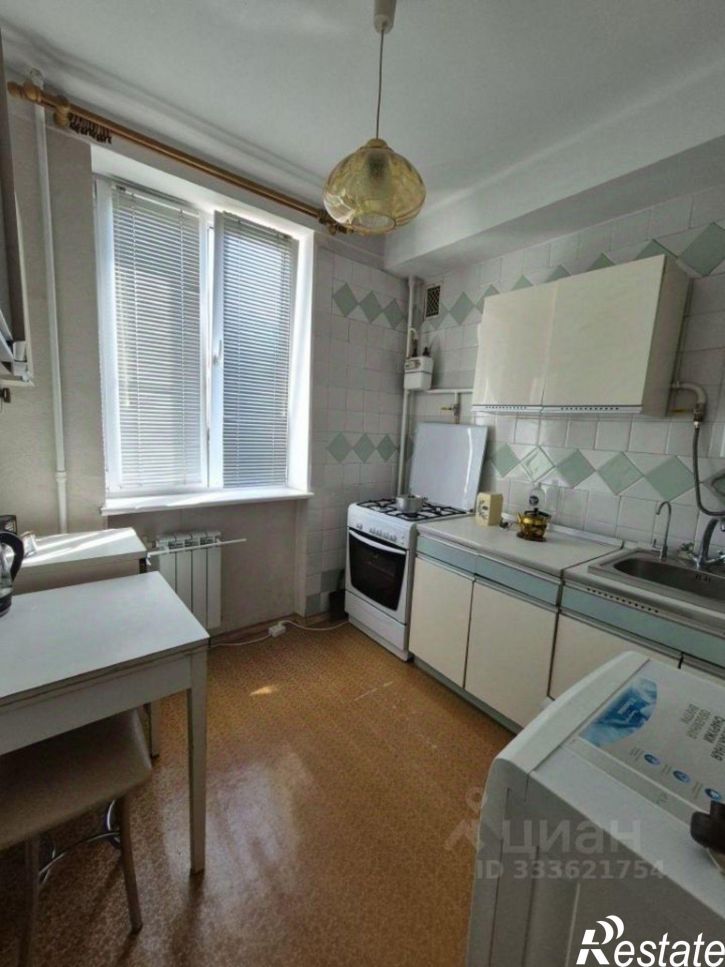 2-комн квартира проспект Генерала Острякова, 74,  д. 74
