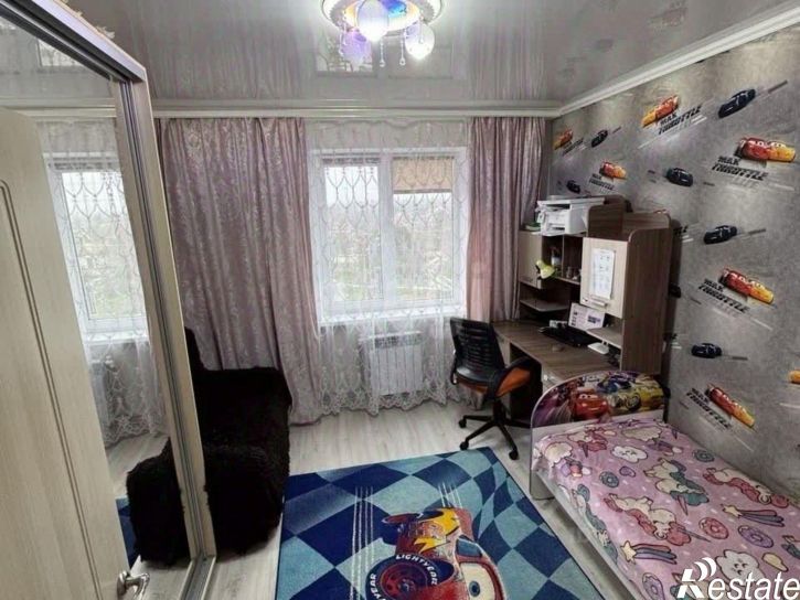 3-комн квартира улица Курчатова, 3,  д. 3