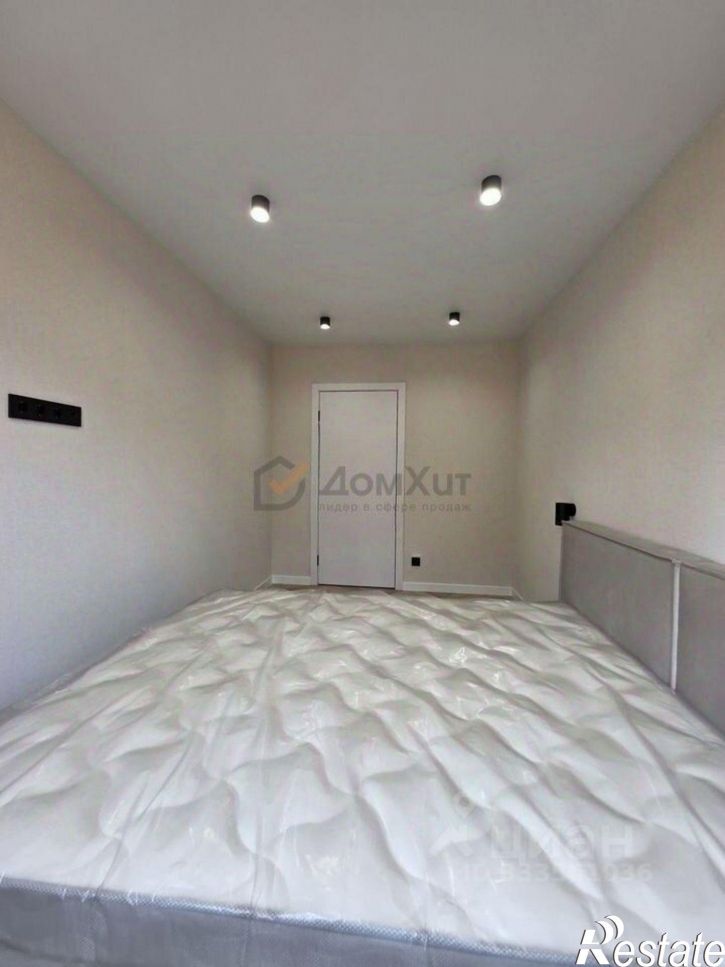 2-комн квартира улица Репина, 10,  д. 10