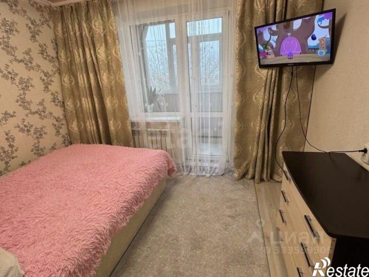 3-комн квартира улица Курчатова, 3,  д. 3