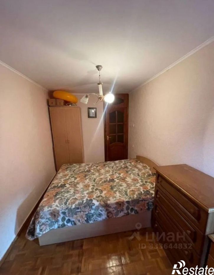 3-комн квартира Санаторная улица, 15,  д. 15