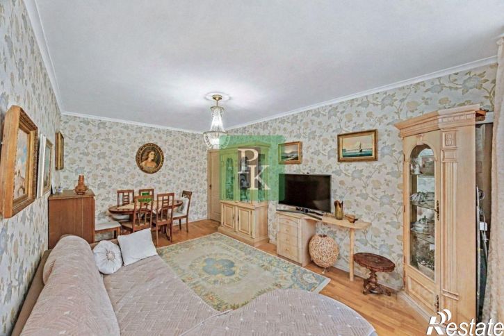 2-комн квартира улица Адмирала Юмашева, 17Д,  д. 17Д
