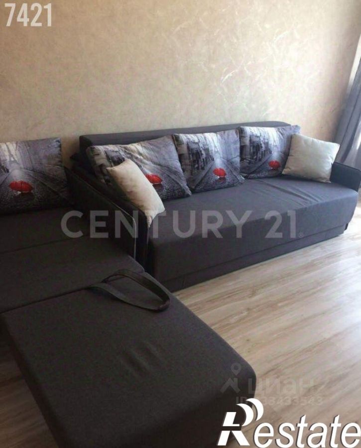 2-комн квартира улица Меньшикова, 21,  д. 21