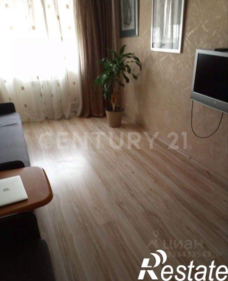 2-комн квартира улица Меньшикова, 21,  д. 21
