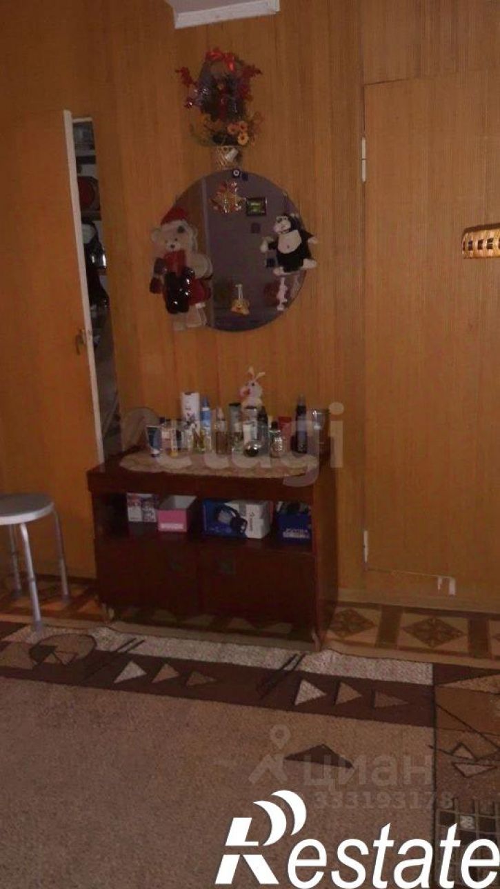 2-комн квартира переулок Революции, 20,  д. 20