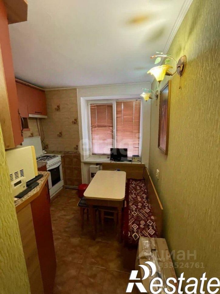 3-комн квартира Октябрьская улица, 2,  д. 2