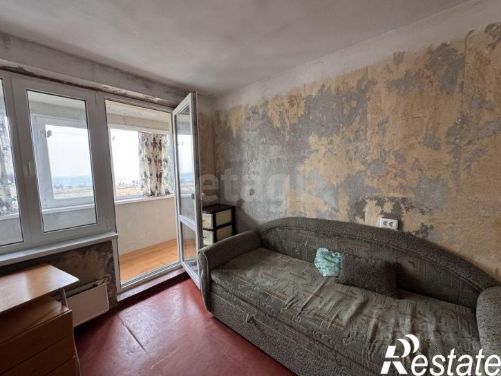 3-комн квартира 1-й микрорайон, 34,  д. 34
