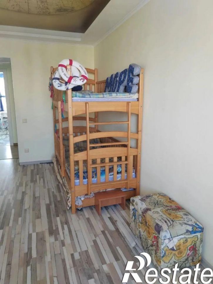 2-комн квартира улица Адмирала Юмашева, 24,  д. 24