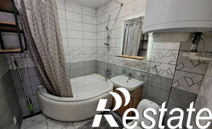 1-комн квартира улица Героев Бреста, 33,  д. 33