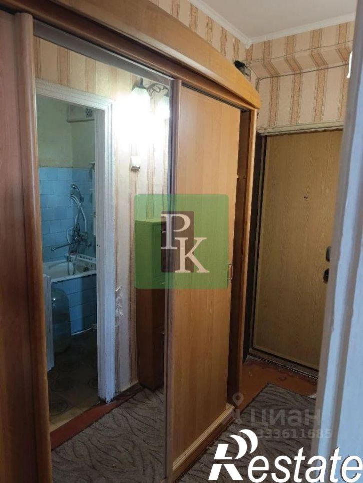 3-комн квартира улица Академика Крылова, 9,  д. 9