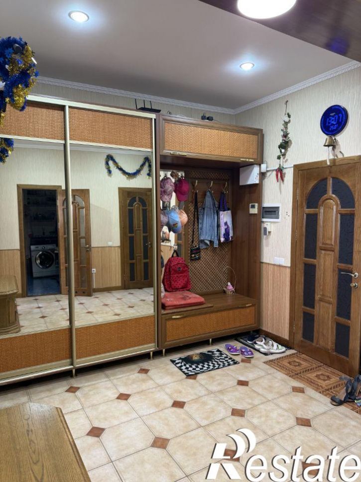 2-комн квартира Античный проспект, 4,  д. 4